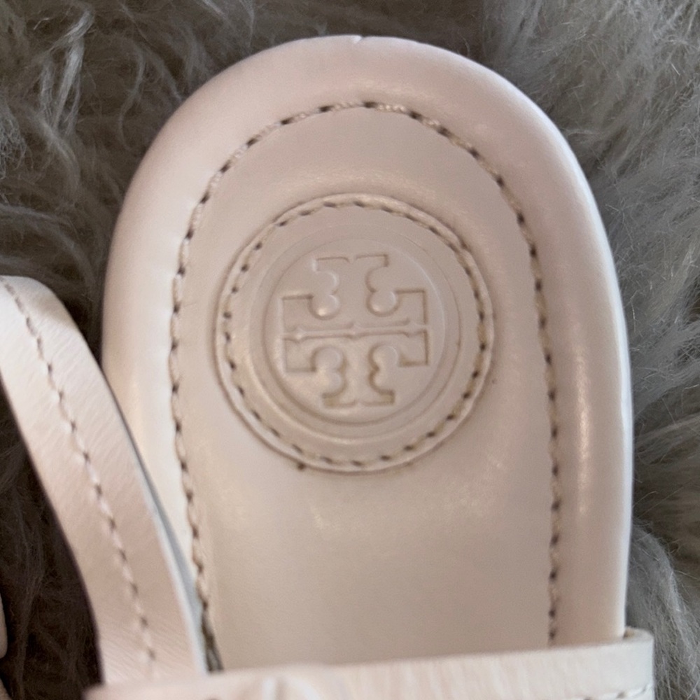 Bleach leather T-Strap Miller wedge Sandals - Picture 7 of 9